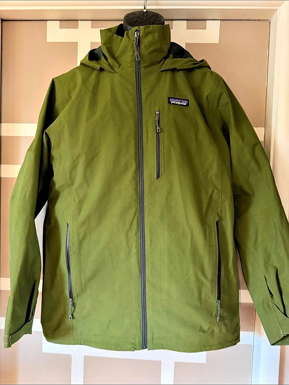 Patagonia Men’s Windsweep Jacket Sz M H2No Waterprf Rain/Hiking Jacket LIKE NEW